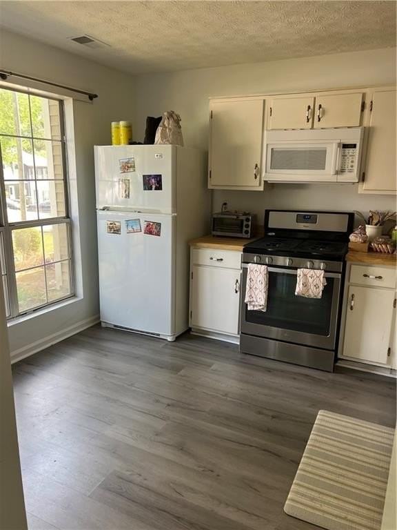 3583 Kennesaw Station Dr Nw - Photo 3 of 12