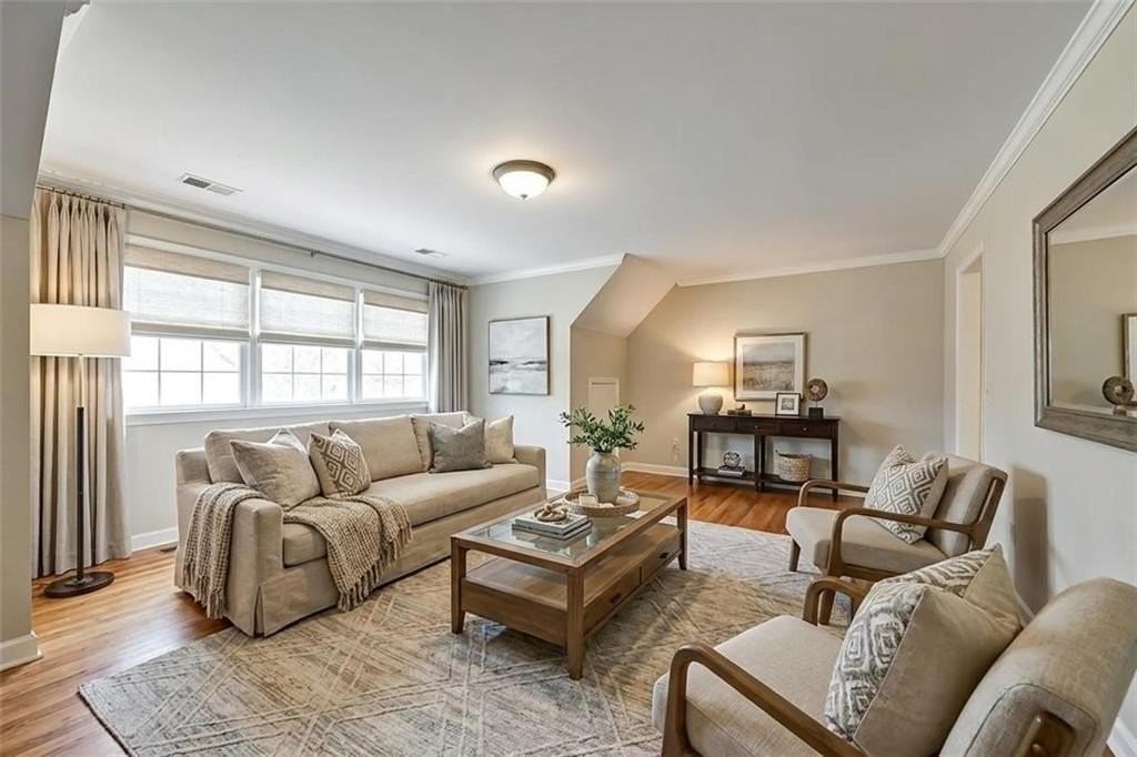 11180 West Rd - Photo 6 of 50