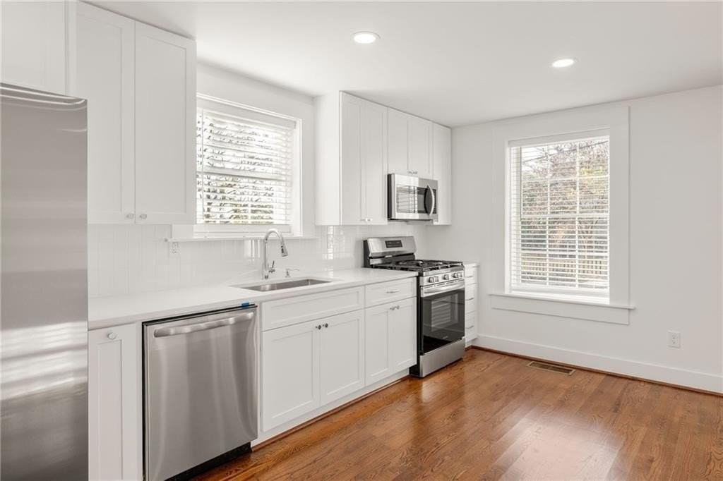 255 Connecticut Ave Ne #A - Photo 7 of 19