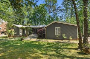 featured image of 1180 Saint Andrews Cir