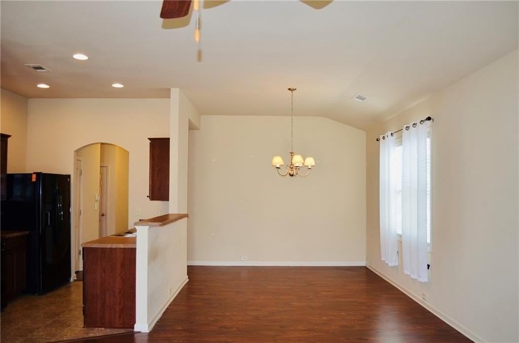 7931 Bluefin Trl - Photo 4 of 10