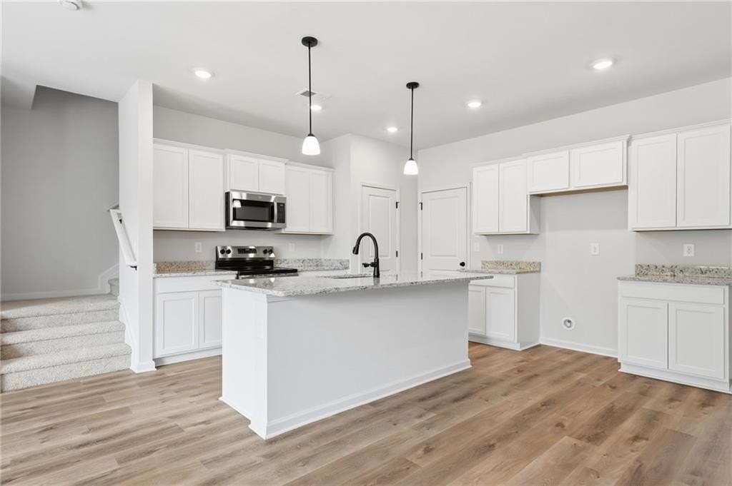 299 Summit View Ln #5 - Photo 5 of 43