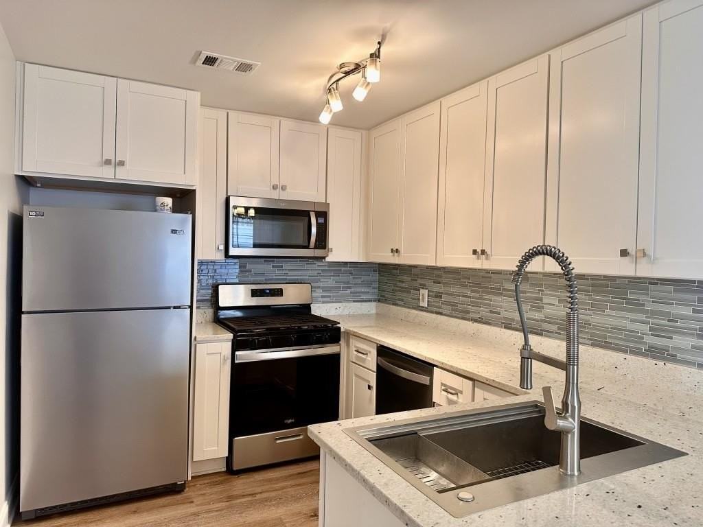2651 Saint Charles Ln Nw - Photo 6 of 21