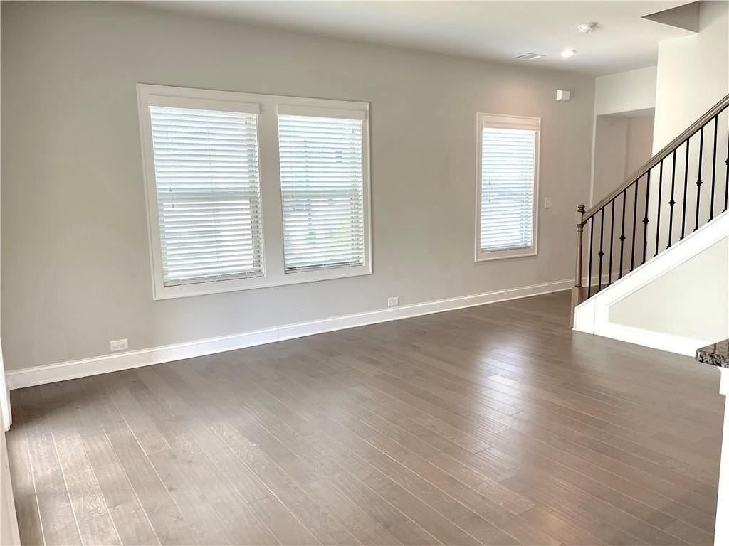 3685 Morgan Rd - Photo 3 of 30