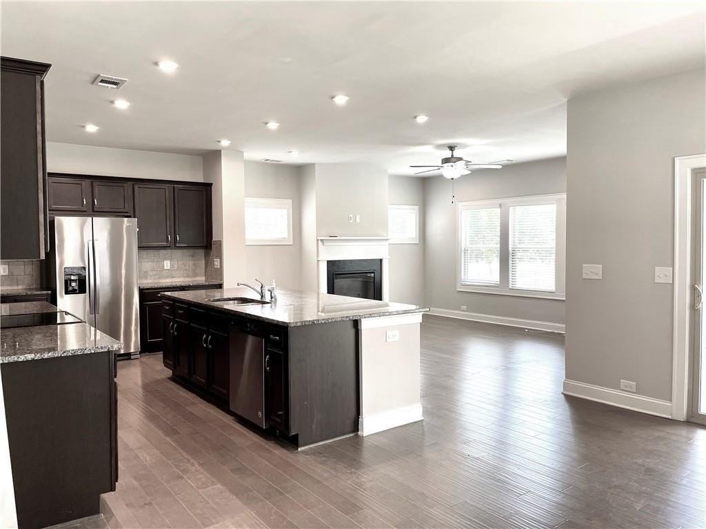 3685 Morgan Rd - Photo 6 of 30