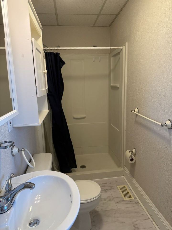 819 Motter Ave - Photo 3 of 6