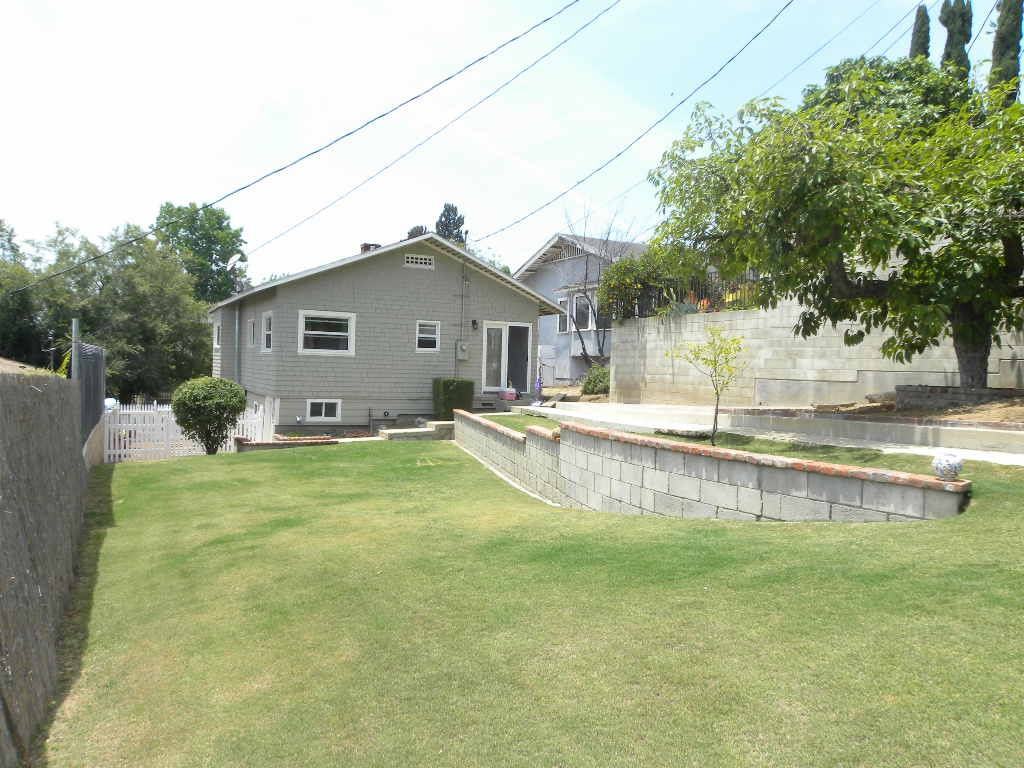 324 Vista Pl #1 - Photo 3 of 29