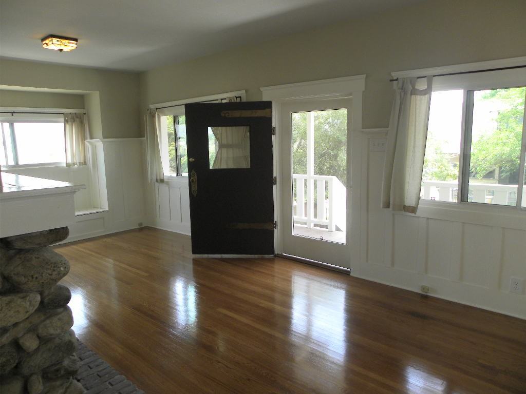 324 Vista Pl #1 - Photo 4 of 29