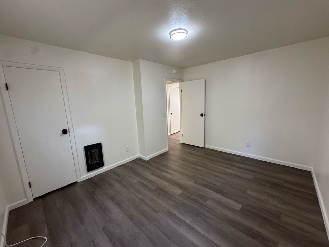 505 Stanley Ave - Photo 6 of 19