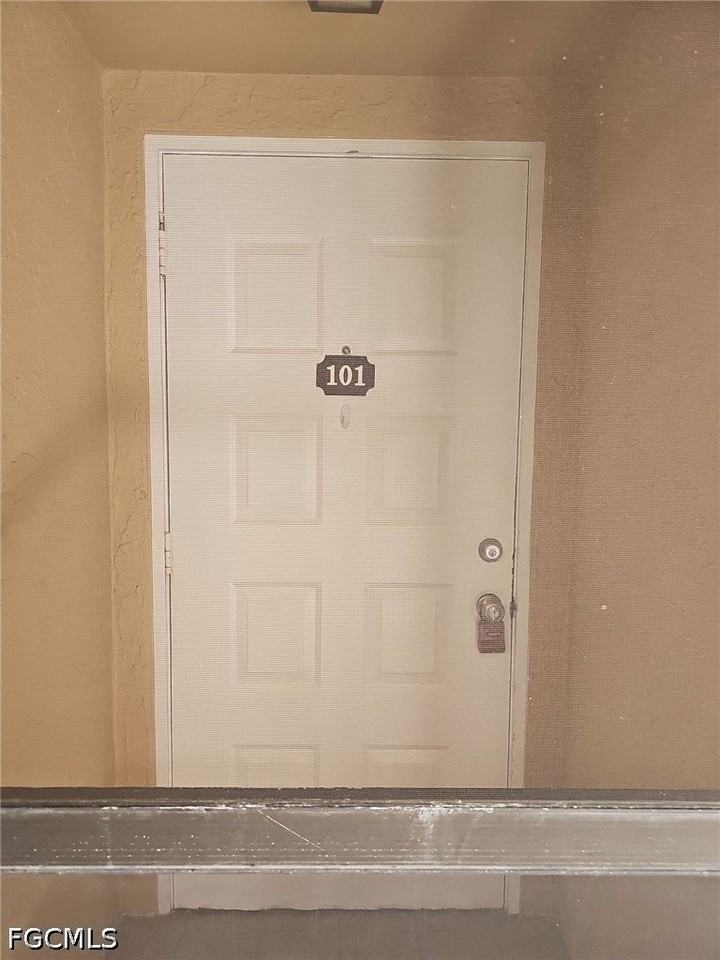 4030 Coronado Pkwy #101 - Photo 4 of 20