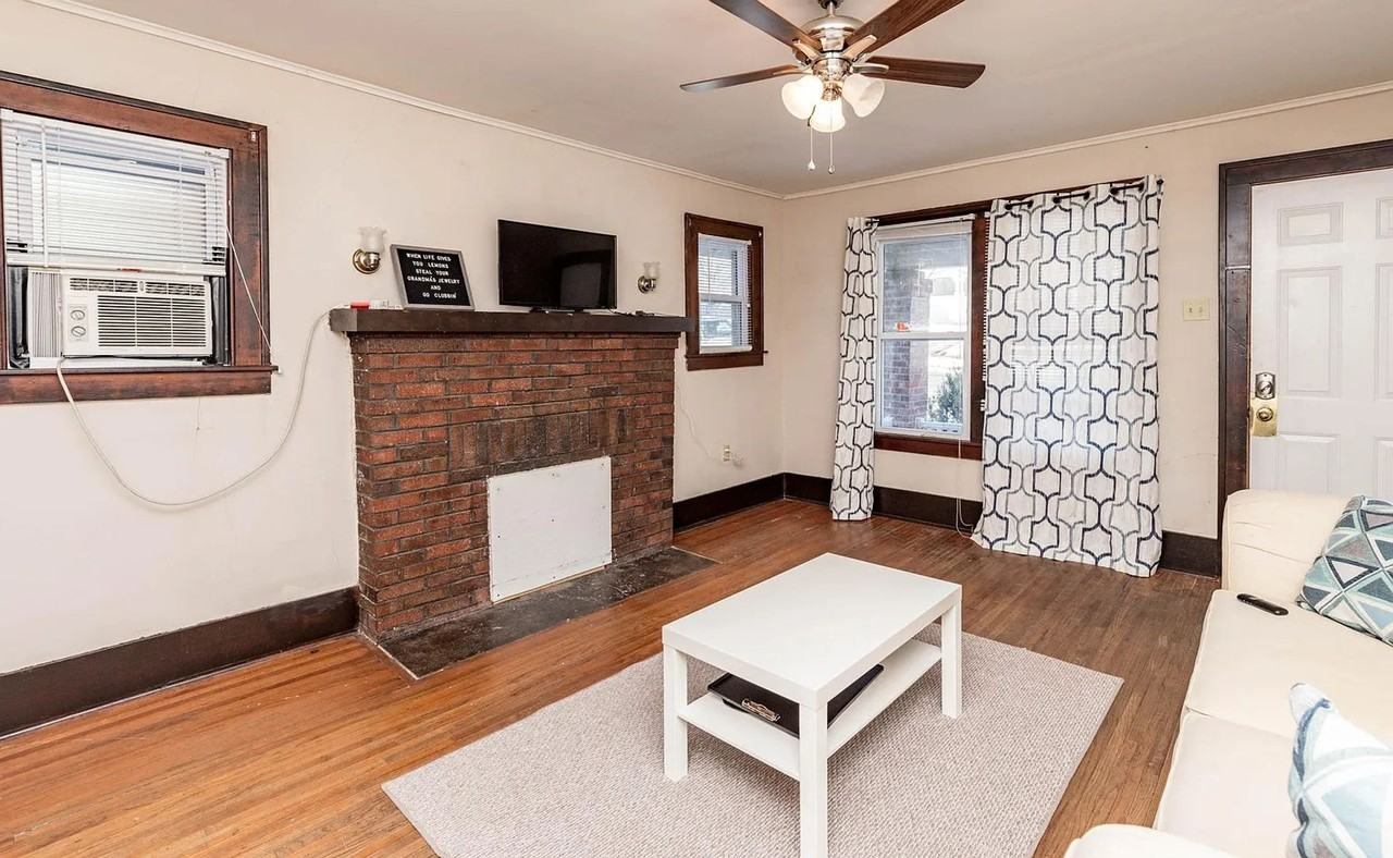 1618 University Ave - Photo 2 of 11