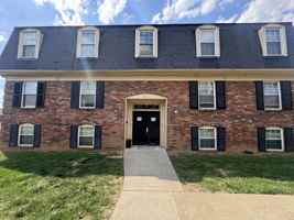 featured image of 4401 Landside Dr