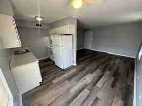 4401 Landside Dr - Photo 1 of 1