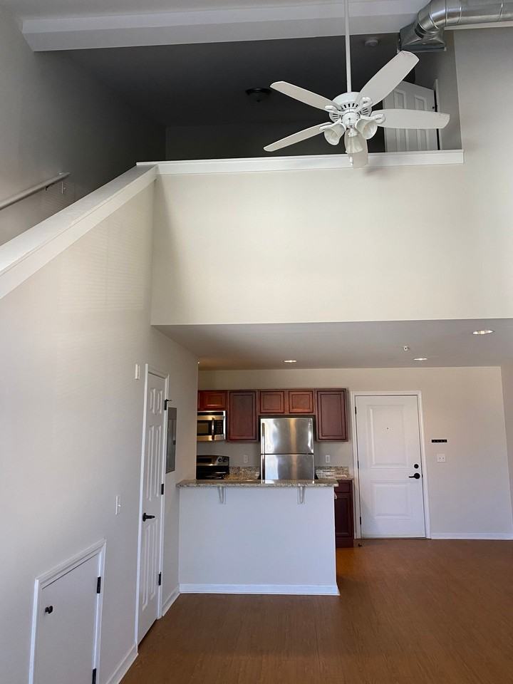 38th Street Lofts - Photo 4 of 10