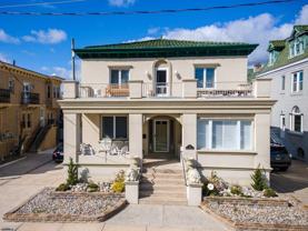 102 S Raleigh Ave - Photo 1 of 1