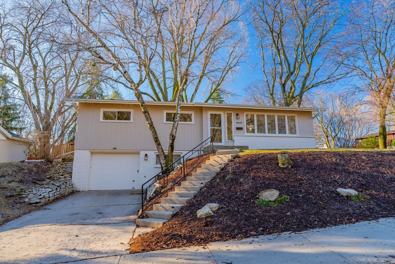 4609 Waukesha St - Photo 3 of 50