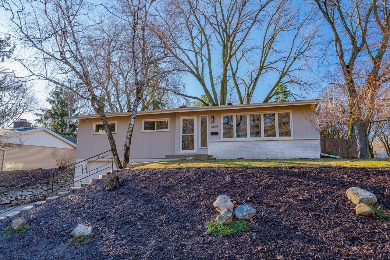 4609 Waukesha St - Photo 5 of 50