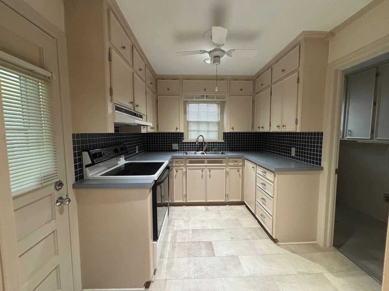 623 Sylvan Ln - Photo 2 of 12