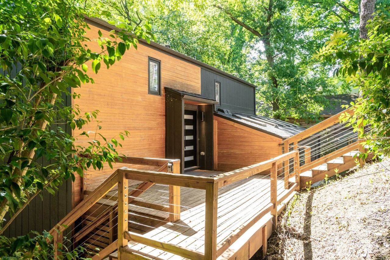 3506 Bellevue Rd - Photo 3 of 48