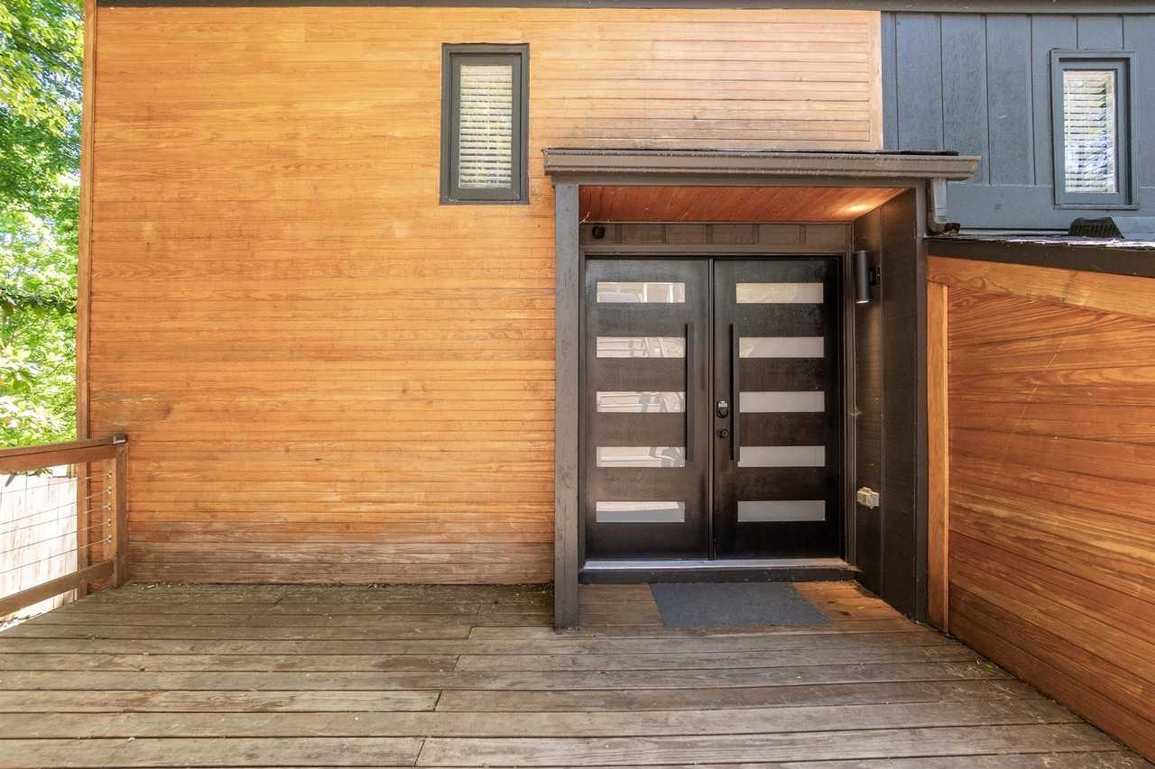 3506 Bellevue Rd - Photo 4 of 48