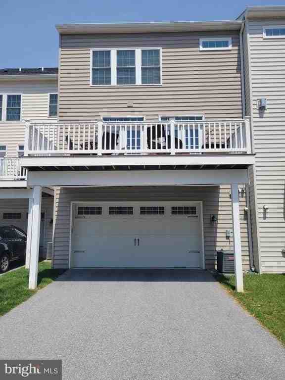 606 Cliff Ln - Photo 3 of 23