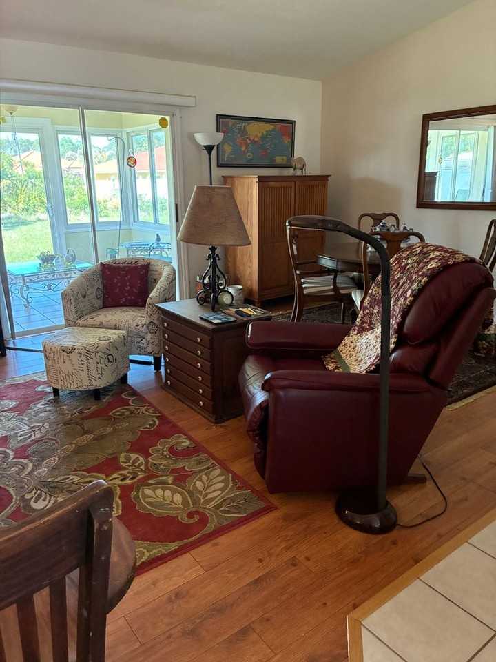 30 Fenwick Ln - Photo 7 of 17