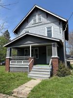 featured image of 897 Peckham St