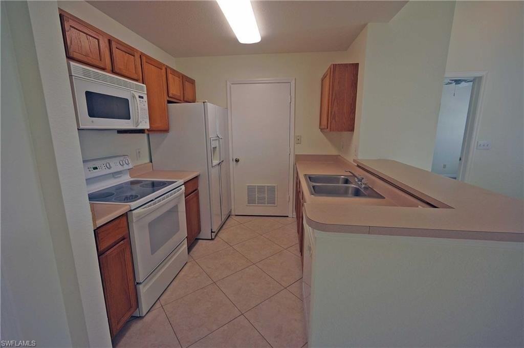 14880 Pleasant Bay Ln #2205 - Photo 3 of 11