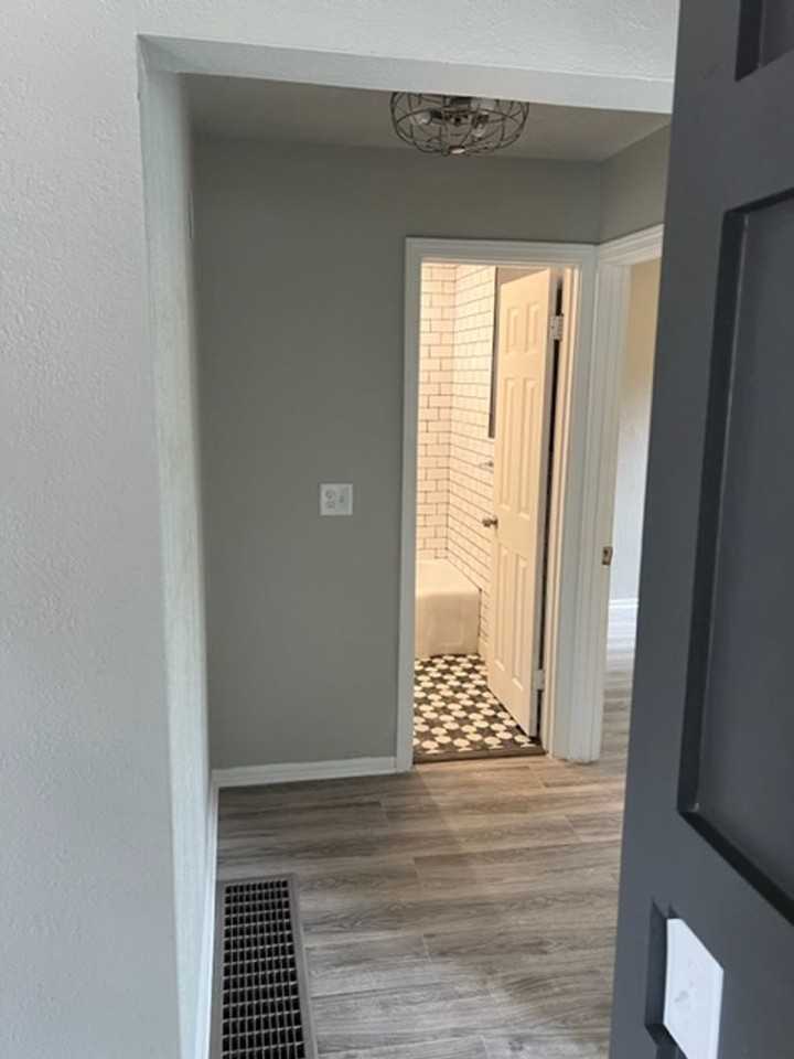 623 N Highland Dr - Photo 4 of 14