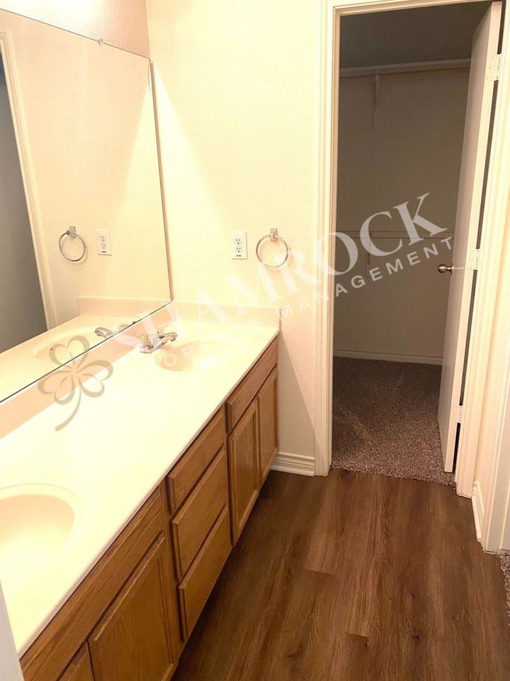 808 Quarter Horse Trl - Photo 6 of 8