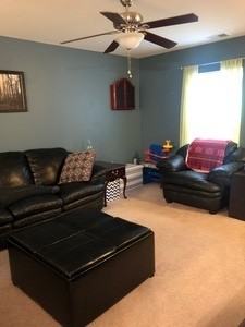 2923 Snuggles Ct - Photo 3 of 8