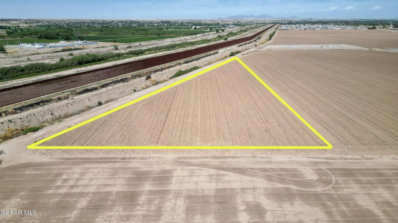 4.37 Acres San Elizario Road - Photo 5 of 14