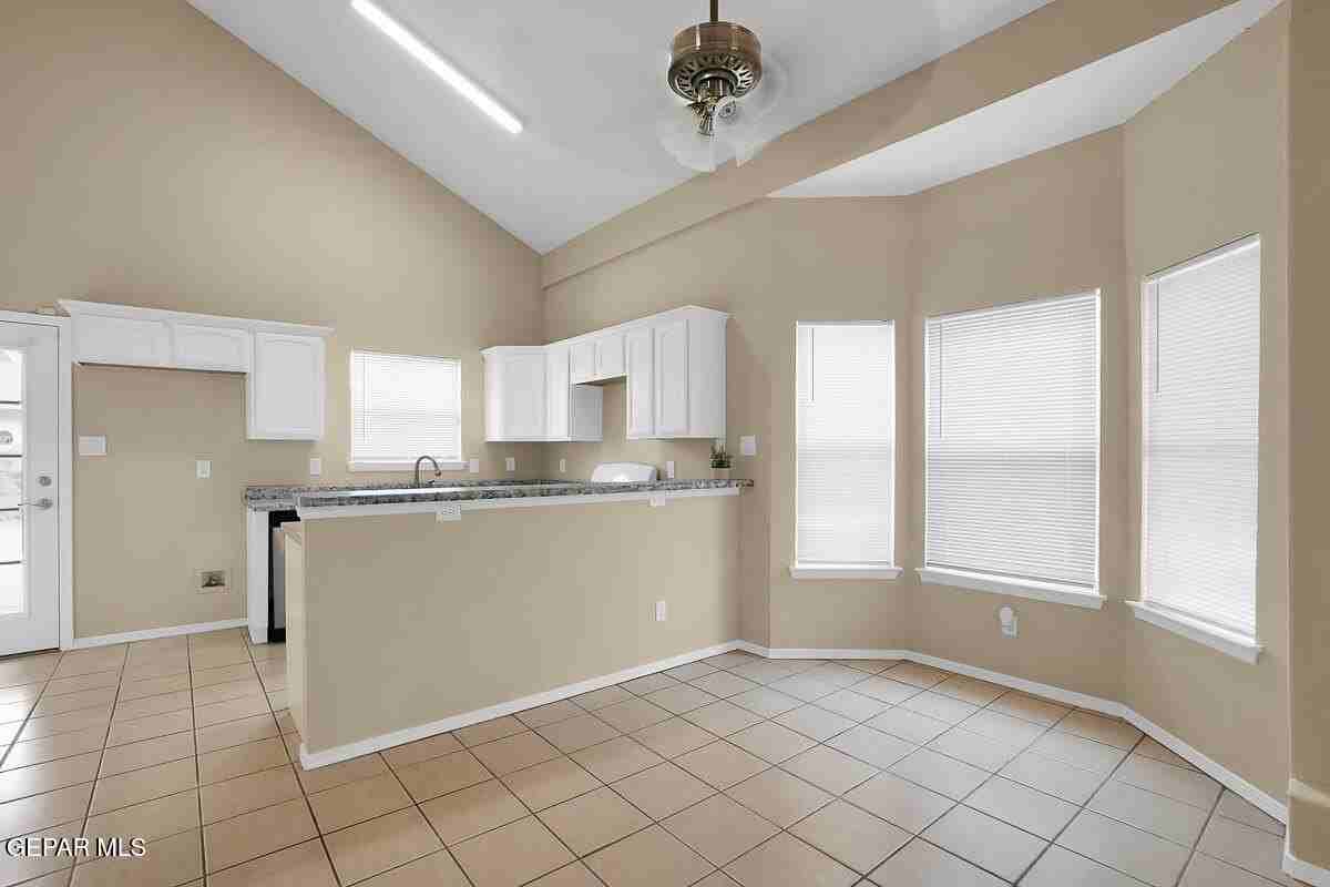 2304 Tierra Blanda Dr - Photo 5 of 13