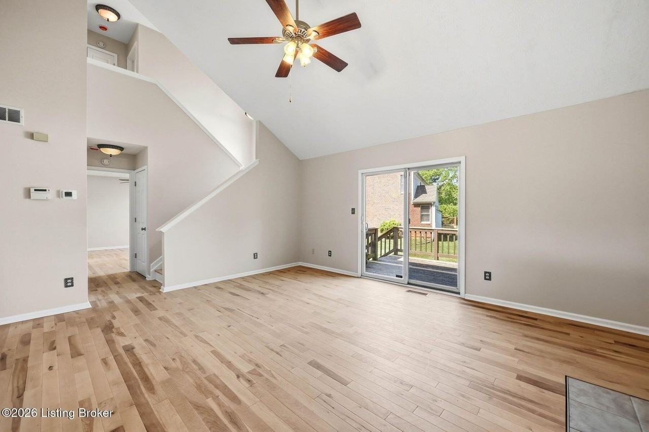 4029 Orchard Lake Dr - Photo 7 of 46