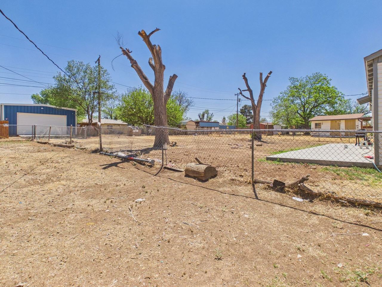 3810 Mesa Verde Dr - Photo 3 of 18