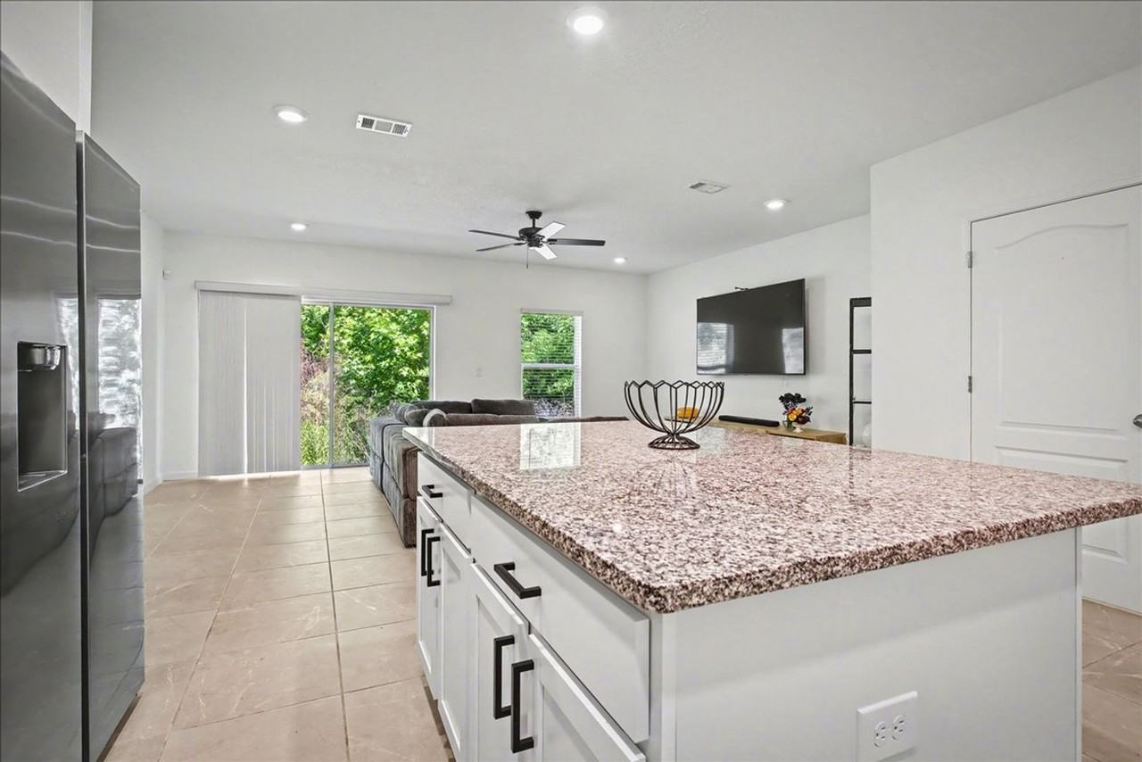 3231 Penny Cove Ln - Photo 5 of 23