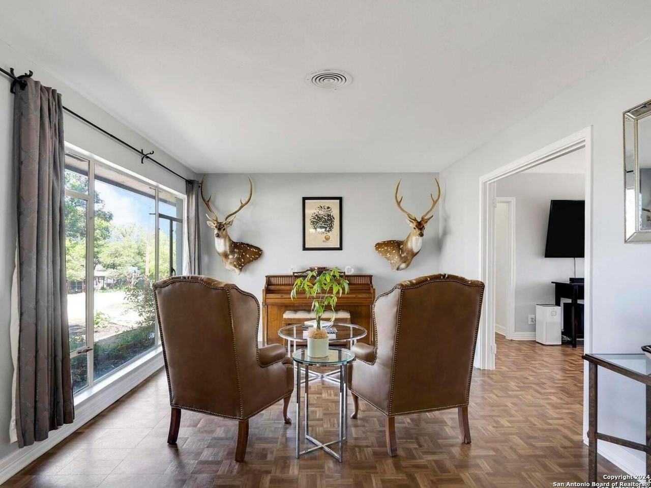 134 Blakeley Dr - Photo 7 of 23