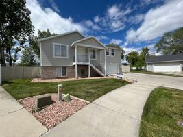 featured image of 1335 N 2710 W