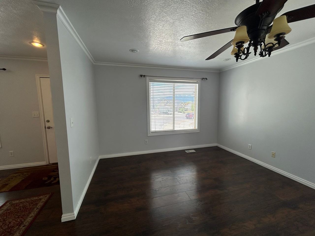 1335 N 2710 W - Photo 5 of 19