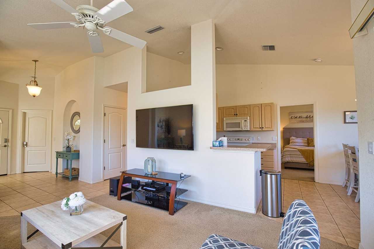 904 Casa Del Lago Way #904 - Photo 7 of 30