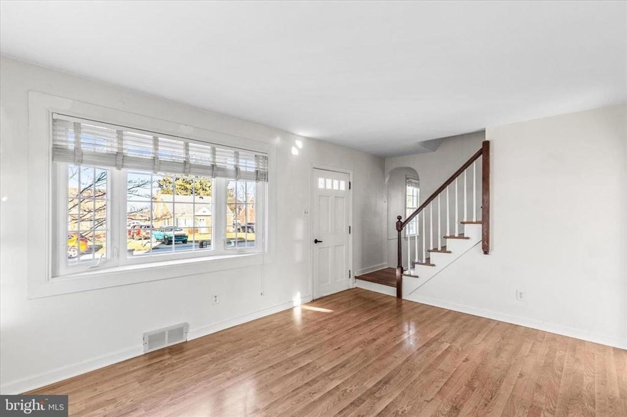 317 Greystone Rd - Photo 2 of 17