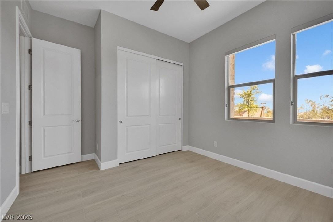 265 Agnew St - Photo 6 of 50