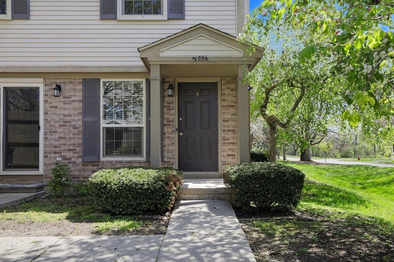 3036 Forest Creek Ct - Photo 2 of 28