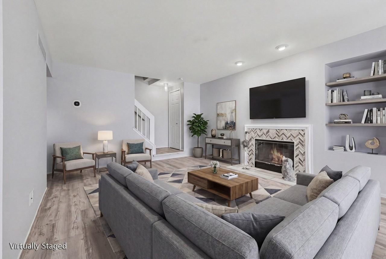 3036 Forest Creek Ct - Photo 4 of 28