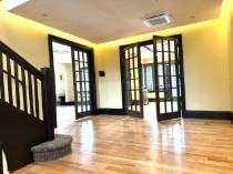 105 Westbourne Ln Rm 5 #5 - Photo 3 of 10