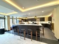 105 Westbourne Ln Rm 5 #5 - Photo 7 of 10