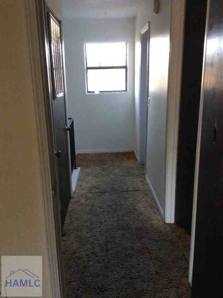 814 Lesa St - Photo 5 of 15