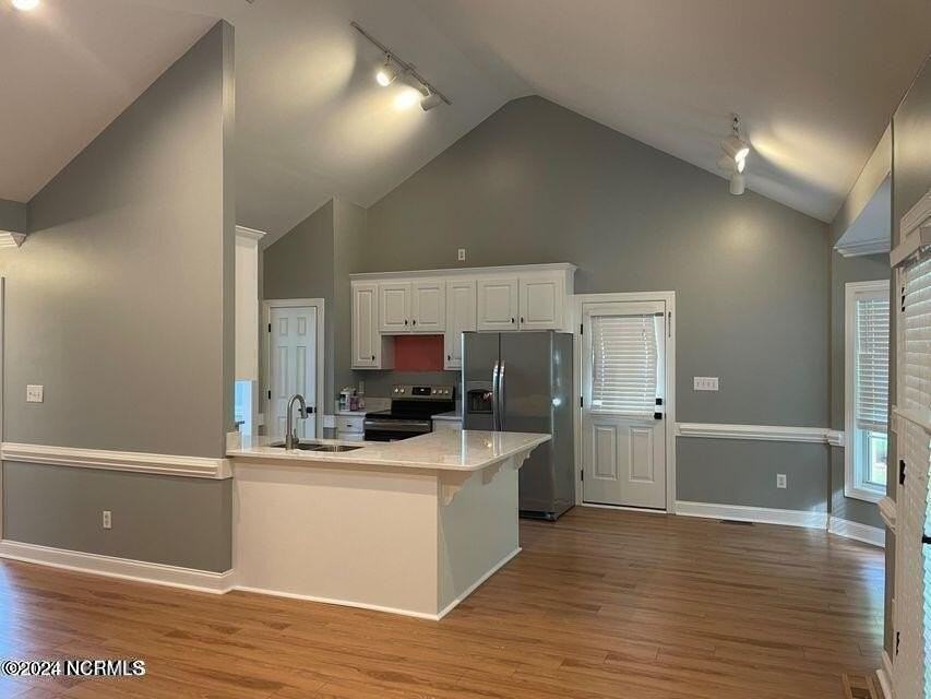 4434 Surrey Meadows Dr - Photo 3 of 15