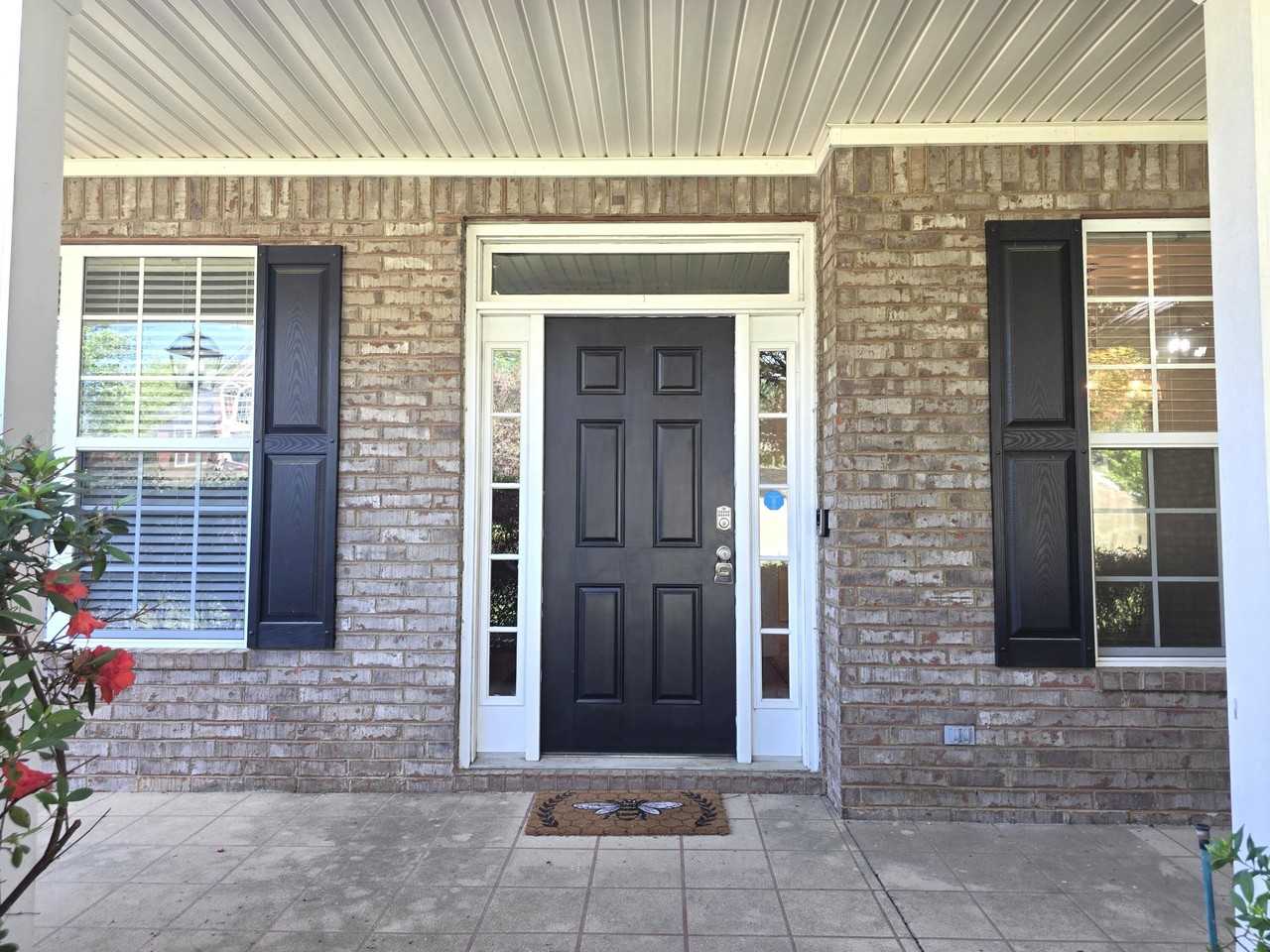 932 Windmill Pkwy - Photo 2 of 35