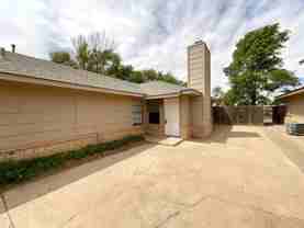 6108 37th St #B - Photo 1 of 1